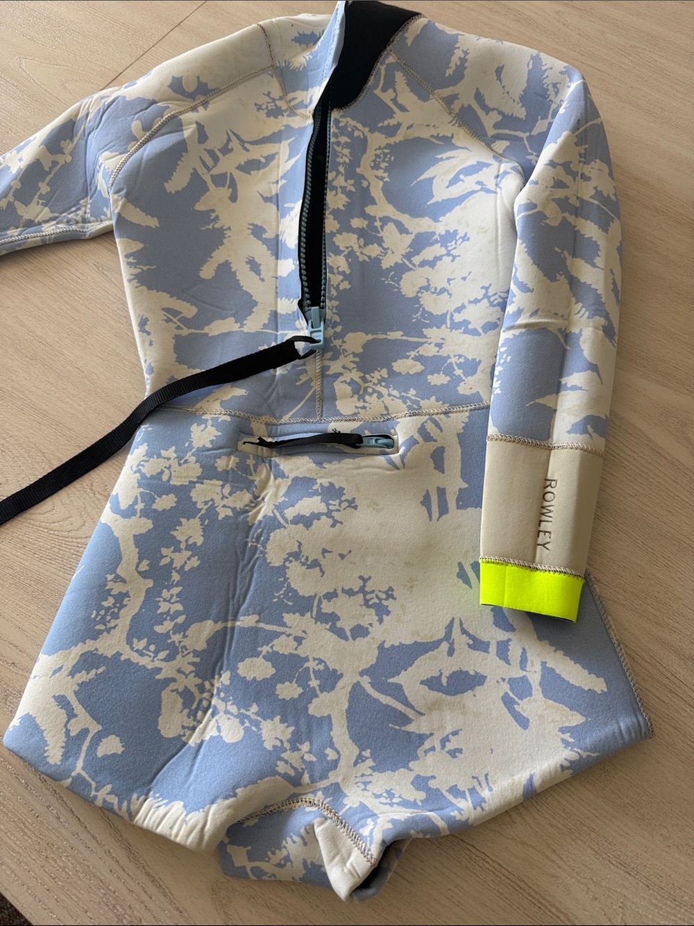 Rowley’s Women’s Light Blue & Cream Short Wetsuit with Neon Cuff